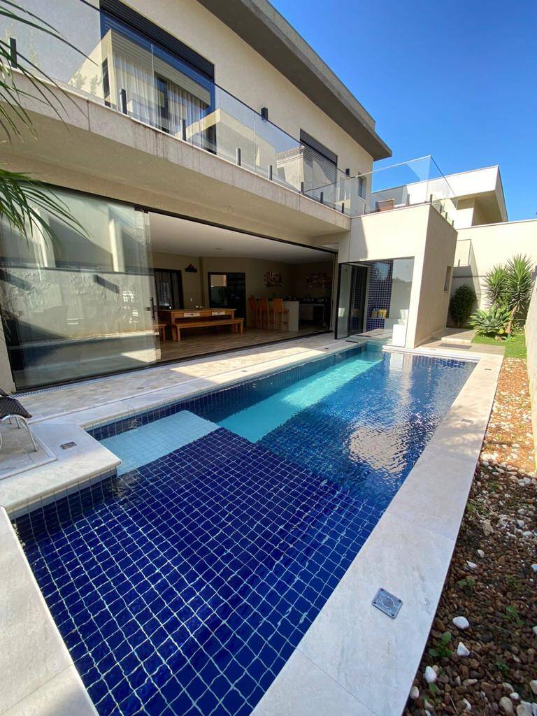 #CS421 - Casa para Venda em Barueri - SP