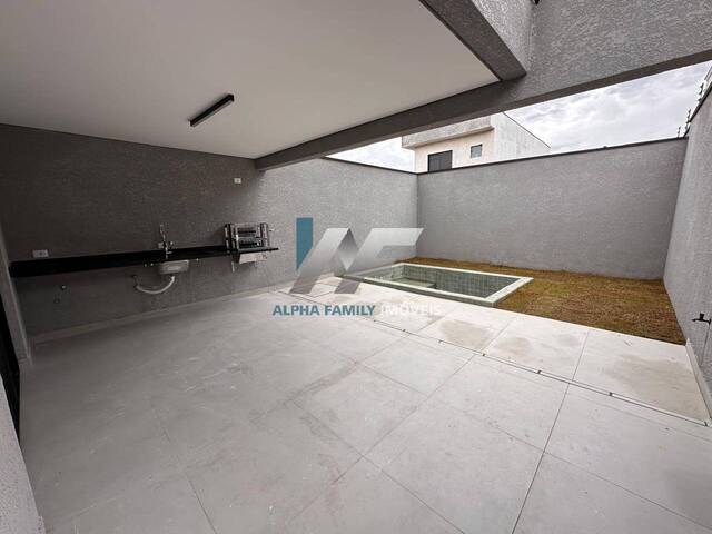 Casa para Locação em Santana de Parnaíba - 4