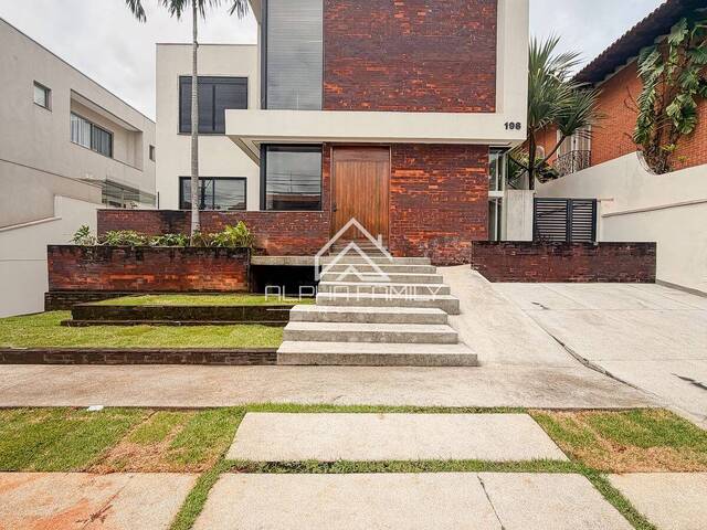 Locação em Alphaville Centro Industrial e Empresarial/Alphaville. - Barueri