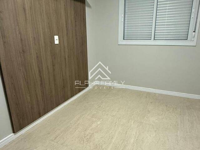 Apartamento para Venda em Barueri - 2