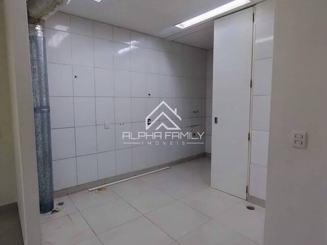 Prédio comercial para Locação em Barueri - 4